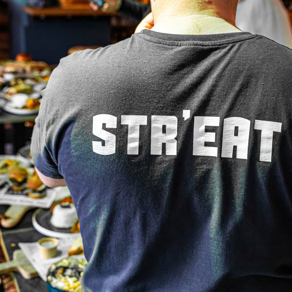STR'EAT bars & kitchens opent 17 april officieel haar deuren